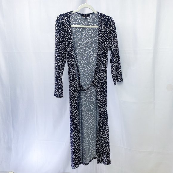 Lily Black White Wrap Dress Leaf Floral Flirty Tie Closure Dress - Picture 5 of 13